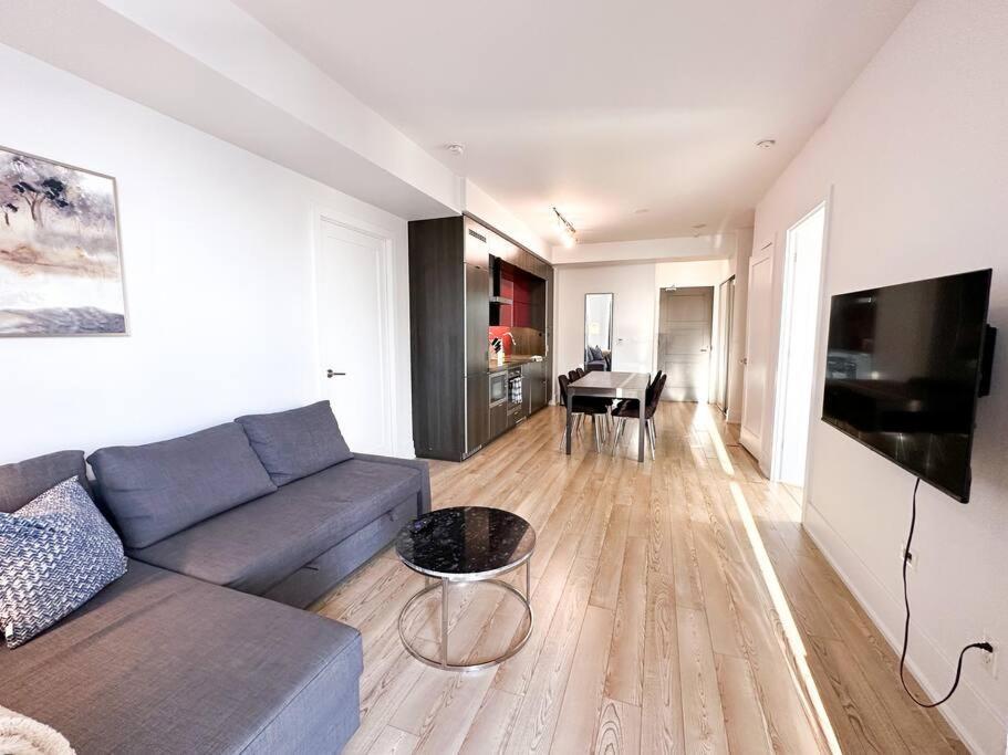 Elegant Suites - City Views, Lake View, Free Parking Toronto Zewnętrze zdjęcie